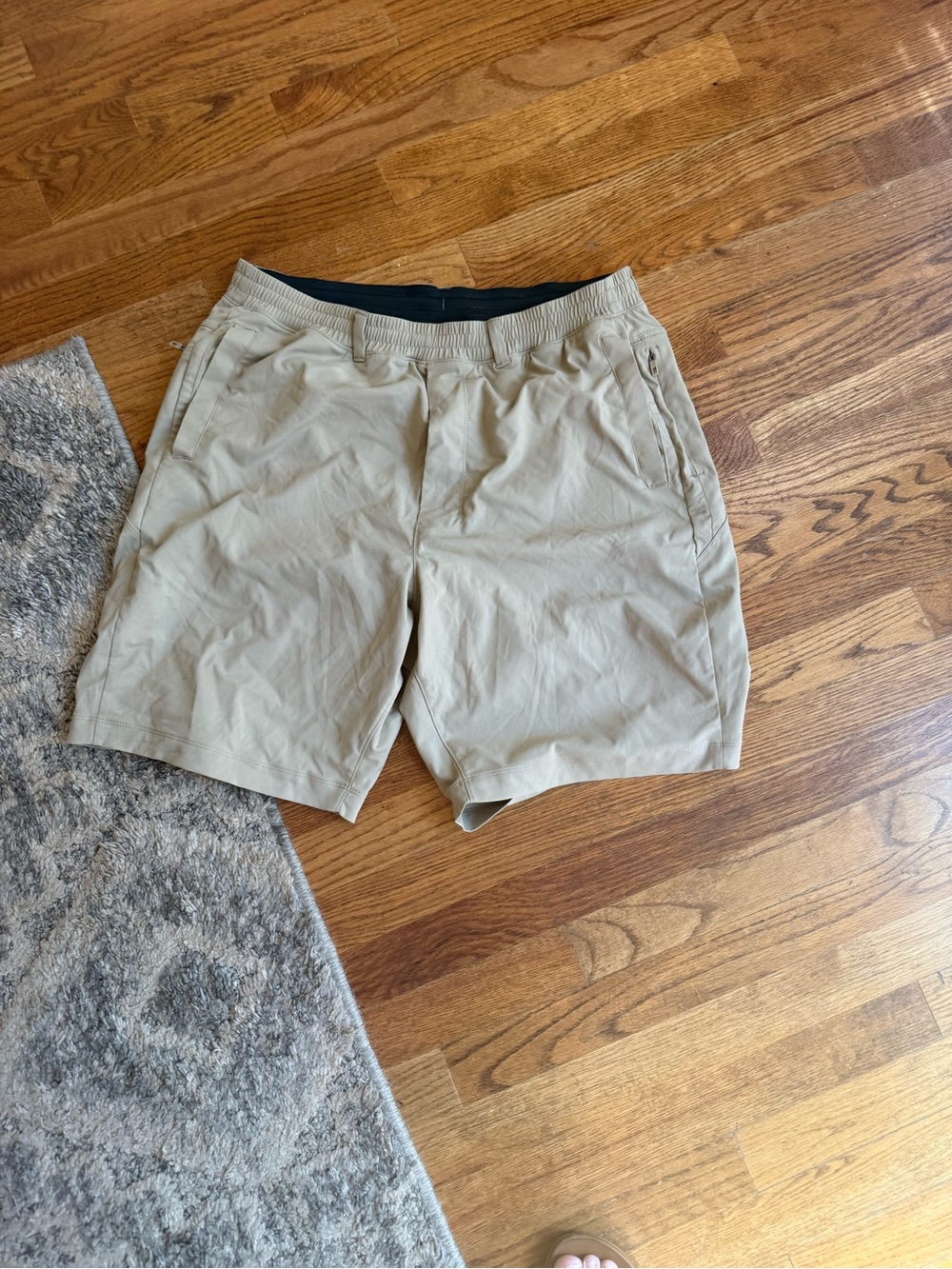 Like new Birddogs Men's Khaki Athletic Shorts with Elastic Waist Sz: 3XL